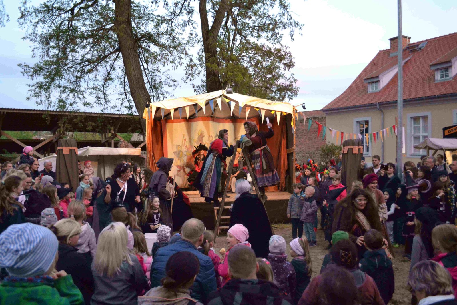 Hollefest & Hexennacht 2024 // Walpurgisnacht, Bild 1